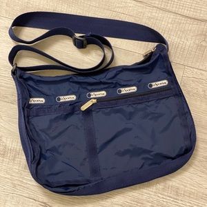 LeSportsac Deluxe Everyday Bag